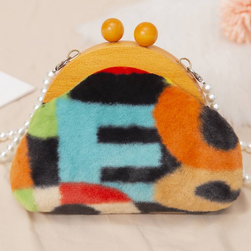 Naisten Pehmo Tie-dye Patchwork Pearl Chain Olkalaukku Crossbody Laukku