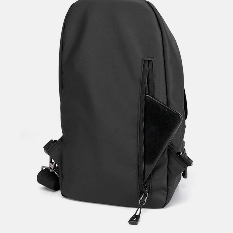 Miesten Nailoninen Kuulokeaukko Vedenpitävä Ulkokäyttöinen Crossbody Laukku Rintalaukku Sling Bag