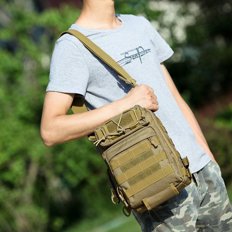 Miesten Nailonnaamiointi Suuri Kapasiteetti Multi-carry Tactical Travel Outdoor Rintalaukku Olkalaukku