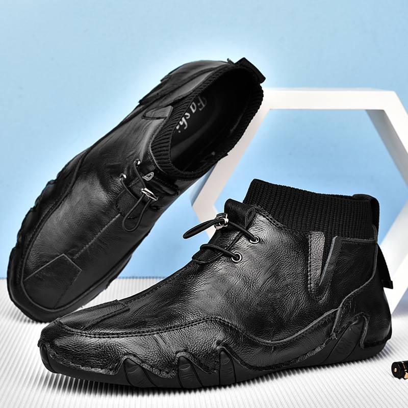 Miesten Aitoa Nahkaa Pehmeä Pohja Luistamaton Elastiset Nauhat Lämpimät Sukat Rento Martin Boots
