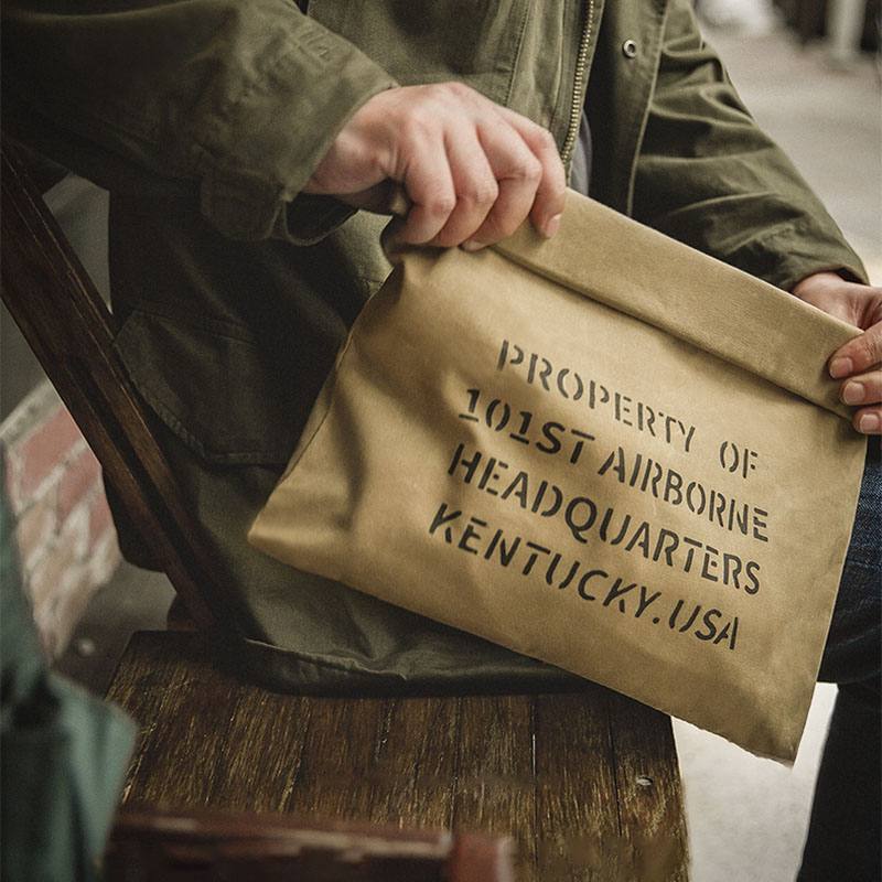 Miesten Vintage Öljyvaha Kangas Kirjekuvio Iso Tilavuus Roiskesuojattu Asiakirjalaukku Kytkinlaukku
