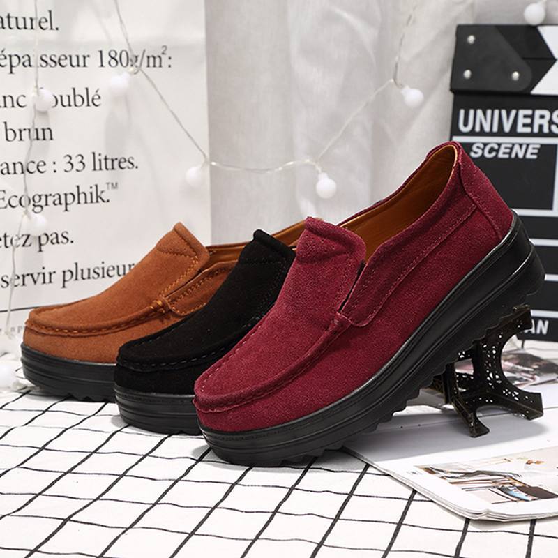 Naisten Wedge Heel Platforms Rento Mokkanahka Pyöreä Toe Kengät